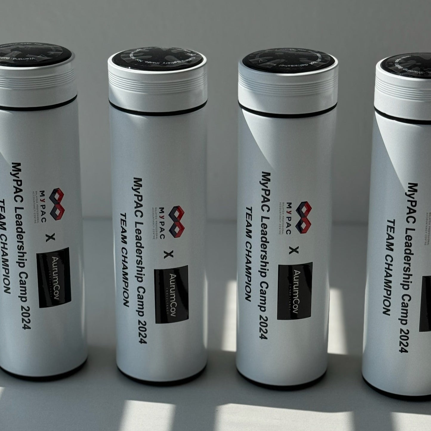 Smart Tumbler 480ml , 8 Colors Option